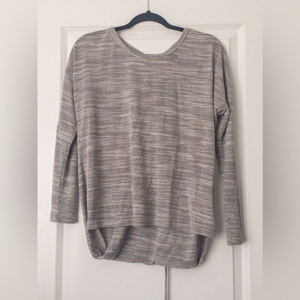 Gray Top